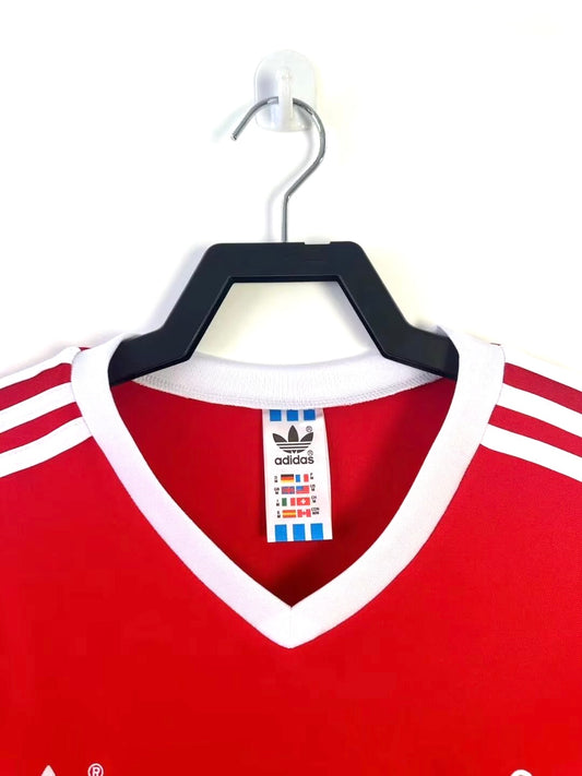 Nottingham Forest Football Club 1979 - Francis #7