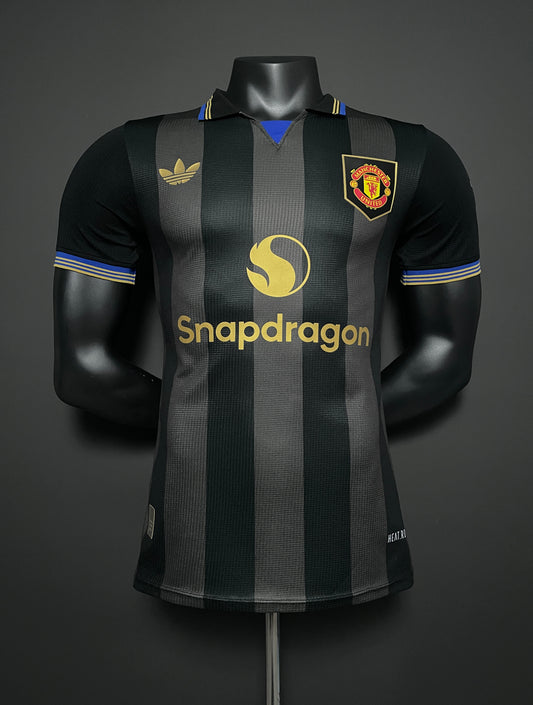 Manchester United - Ugarte #25