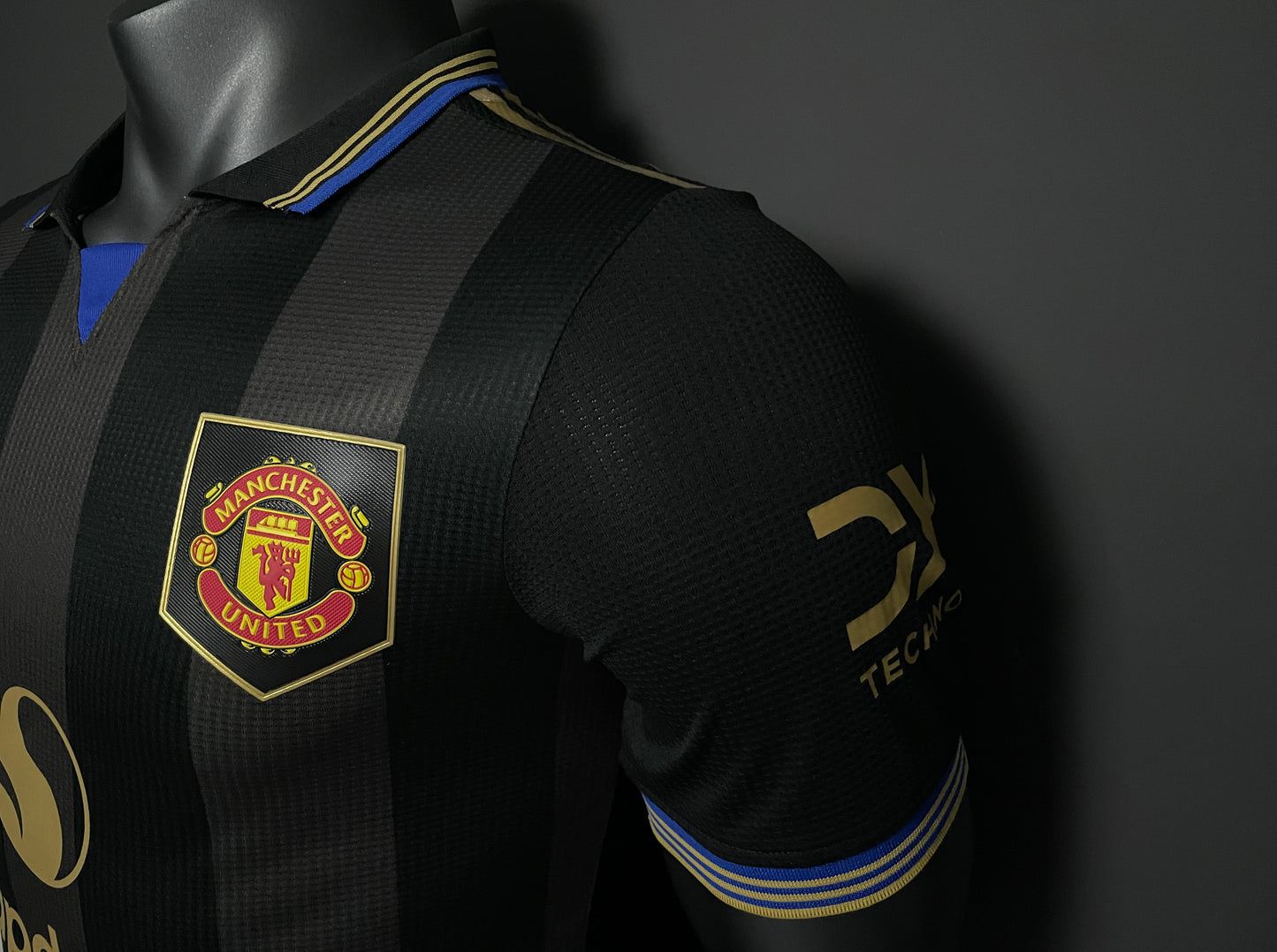 Manchester United - Ugarte #25